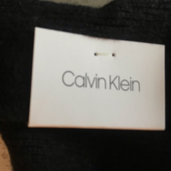 Calvin Klein black scarf NWT - Picture 3 of 4